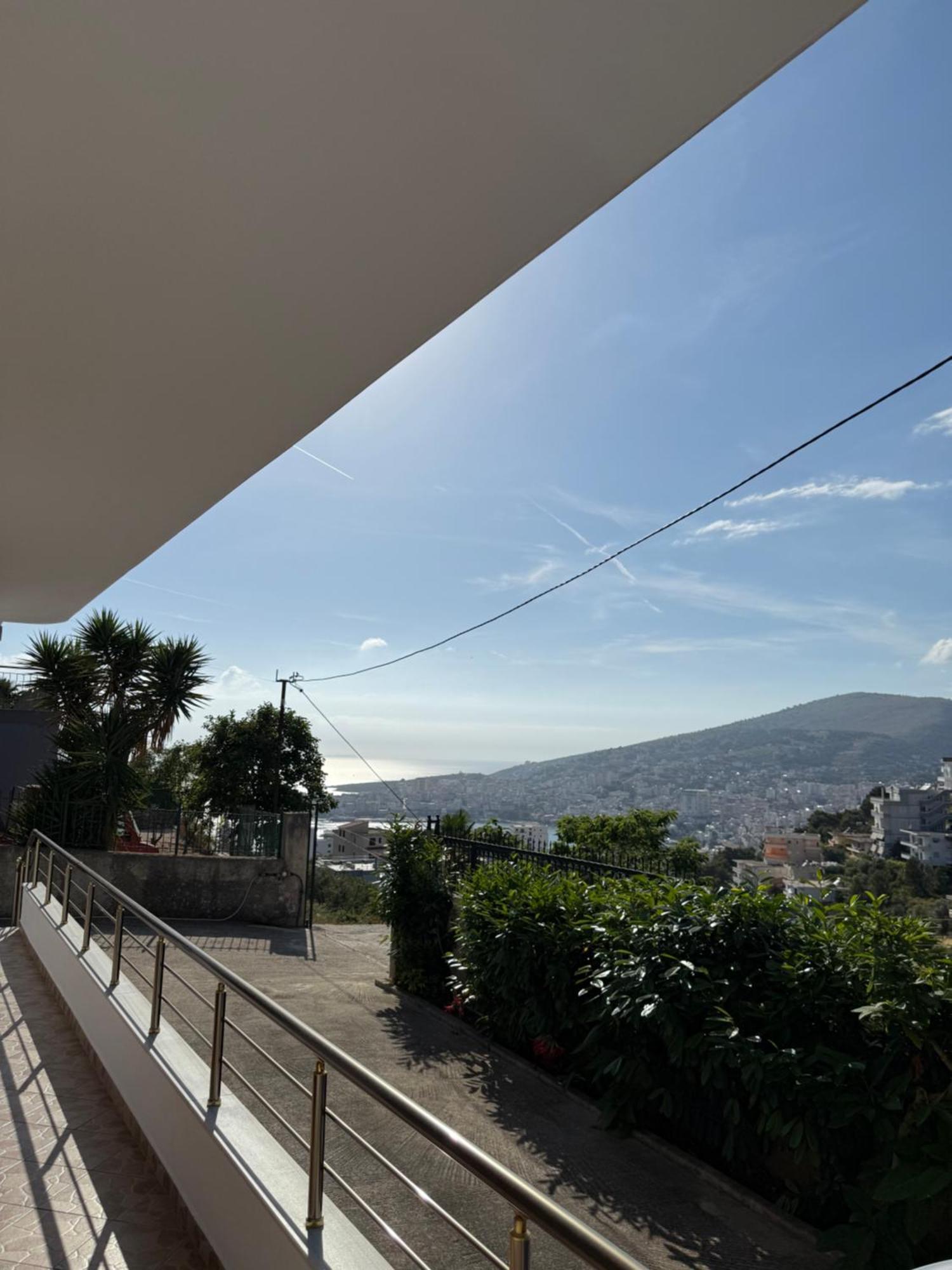 Amar Apartments Sarandë Exteriör bild