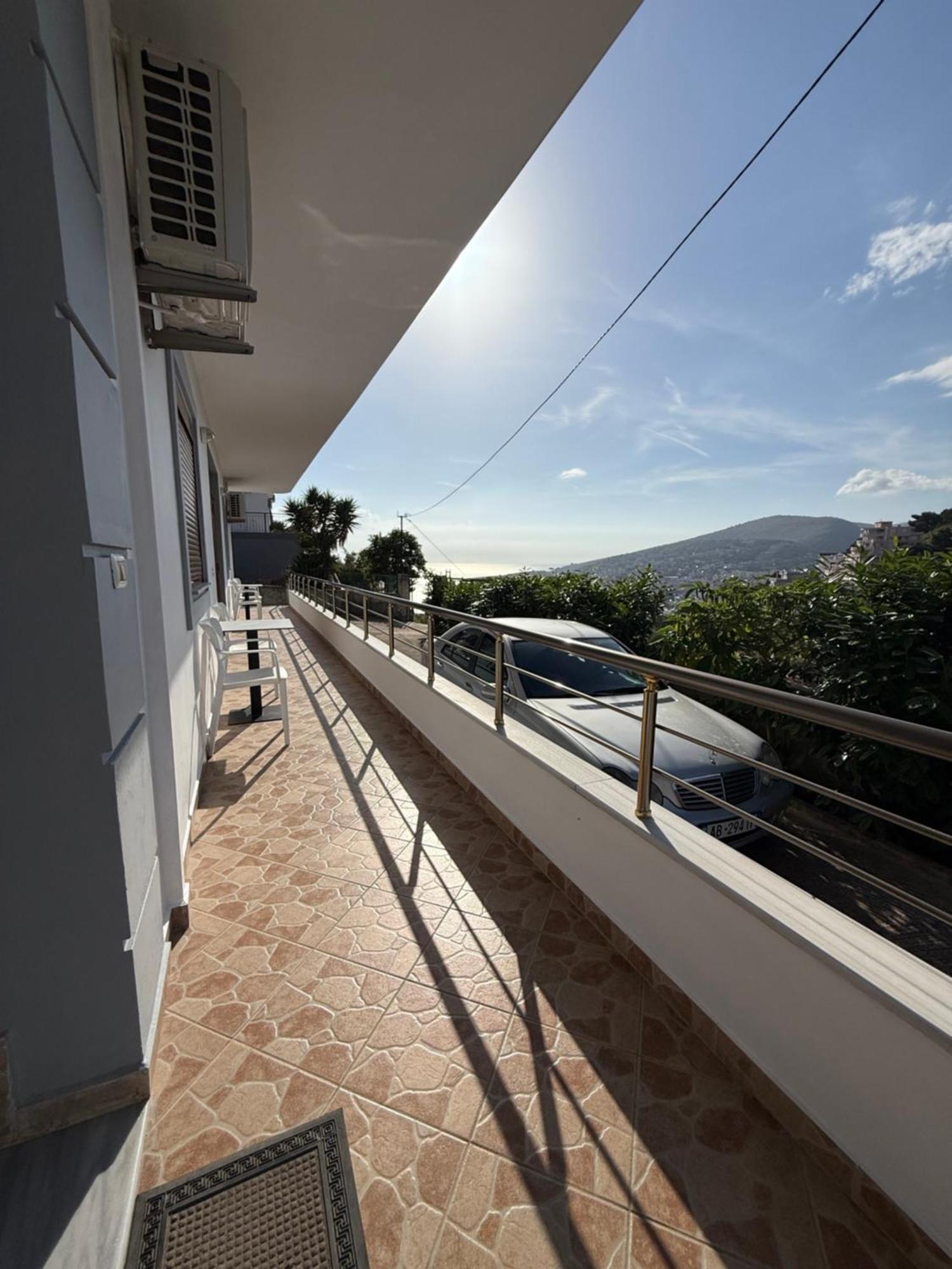 Amar Apartments Sarandë Exteriör bild
